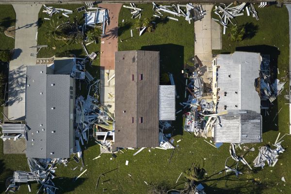 Hurricane Damage Restoration in Wesley Chapel